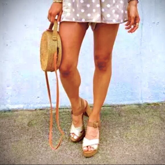 CROWN VINTAGE JULA PLATFORM SANDAL in Gold Cognac - Picture 1 of 9